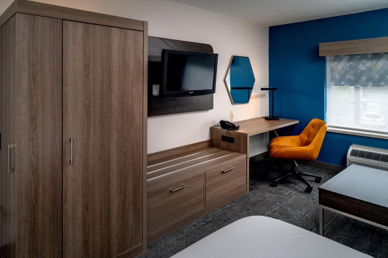 Holiday Inn Express - Charleston/Kanawha City By Ihg Екстериор снимка